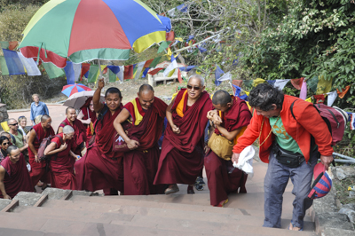 Kyabje Lama Zopa Rinpoche ascends Vulture&#039;s Peak, Rajgir, 12 March 2014. Photo by Thubten Jangchub.