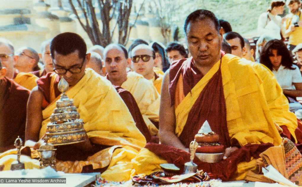 (00830_ud-3.jpg) Mandala Offering by Lama Zopa Rinpoche and Lama Yeshe, Bodhgaya, India, 1982.