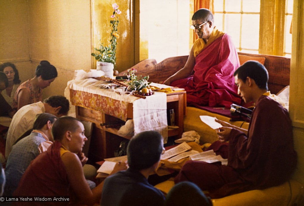 (07021_pr-2.psd) Photo from a course at Tushita Retreat Centre, Dharamsala, India, in June of 1975, taught by Geshe Rabten and translated by Gonsar Tulku. Ursula Bernis is in the lower left corner.