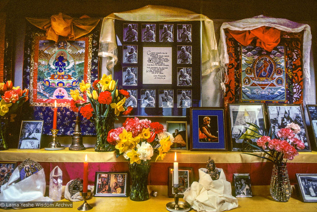 (09959_sl.JPG) A cycle of pujas were done for Lama Yeshe before the formal cremation, Vajrapani Institute, California, 1984. Photo by Ricardo de Aratanha.