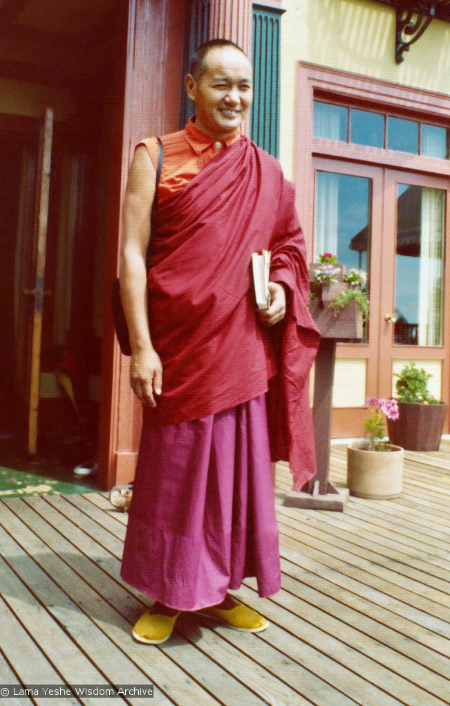 (12537_pr-2.psd) Lama Yeshe in Berkeley, California, 1974. Photo donated by Judy Weitzner.