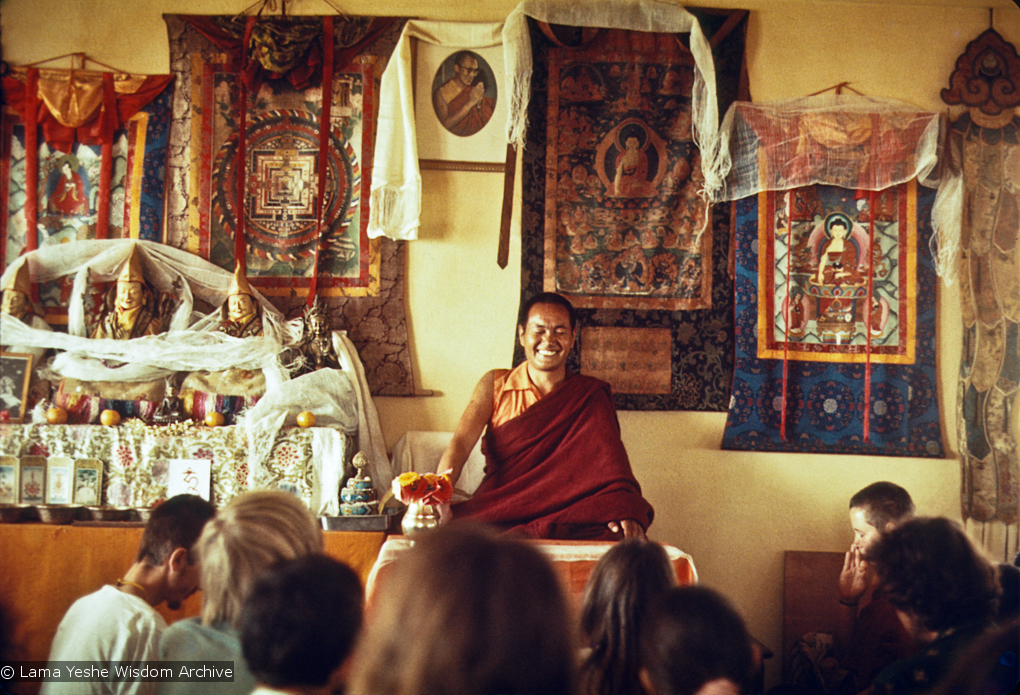 (12810_sl-Edit.psd) Lama Yeshe teaching, Fourth Meditation Course, Kopan Monastery, Nepal, 1973. Photo by Lynda Millspaugh.
