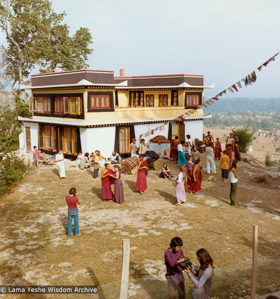 (13294_pr-2.psd) Group photos from the Fourth Meditation Course, Kopan Monastery, Nepal, 1973. Photo by Christine Lopez.