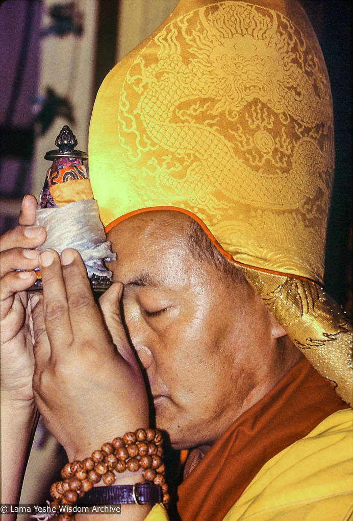 (13840_ud-3.jpg) Long life puja for Lama Yeshe, Tushita Retreat Centre, Dharamsala, India, 1982. Dieter Kratzer (photographer)