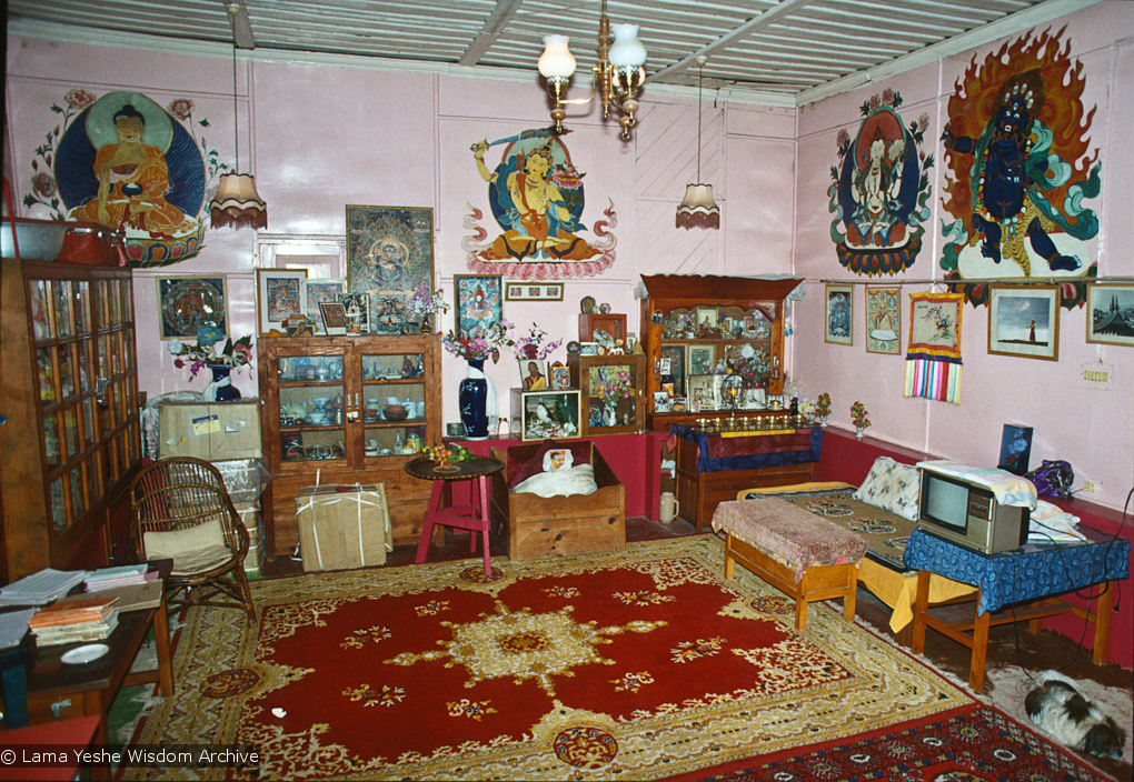 (15183_sl.psd) Lama Yeshe&#039;s big room at Tushita Retreat Centre. A nun named Ani Jampa painted the deities on the walls. Photo by Adele Hulse taken in the mid-1980s.