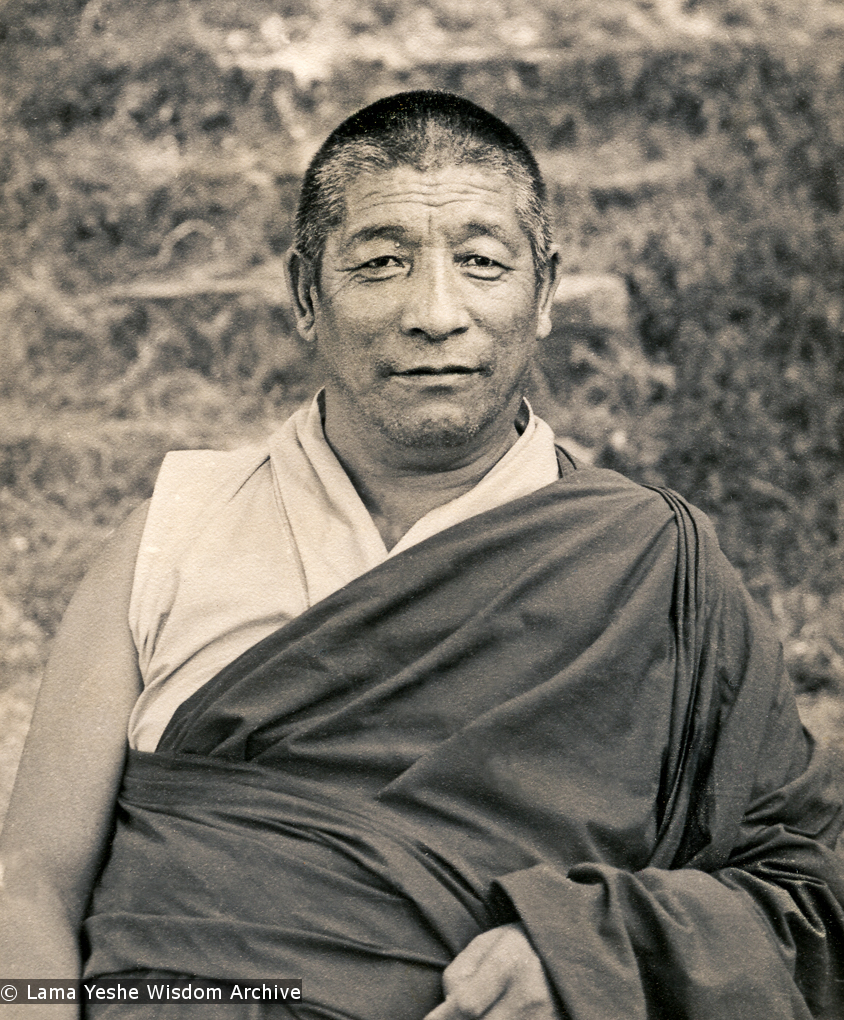 (15527_pr-2.psd) Photo from a course at Tushita Retreat Centre, Dharamsala, India, in June of 1975, taught by Geshe Rabten and translated by Gonsar Tulku. Photo by Dan Laine.