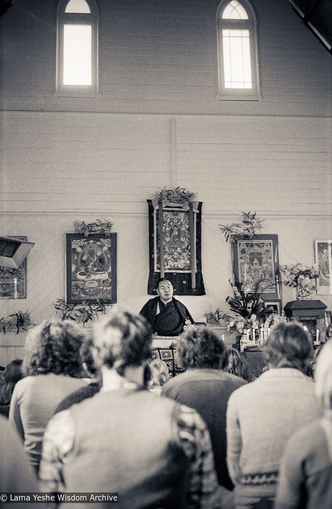 (17560_ng-3.psd) Lama Yeshe teaching at Atisha Centre, Bendigo, Australia, 1981. Ian Green (photographer)