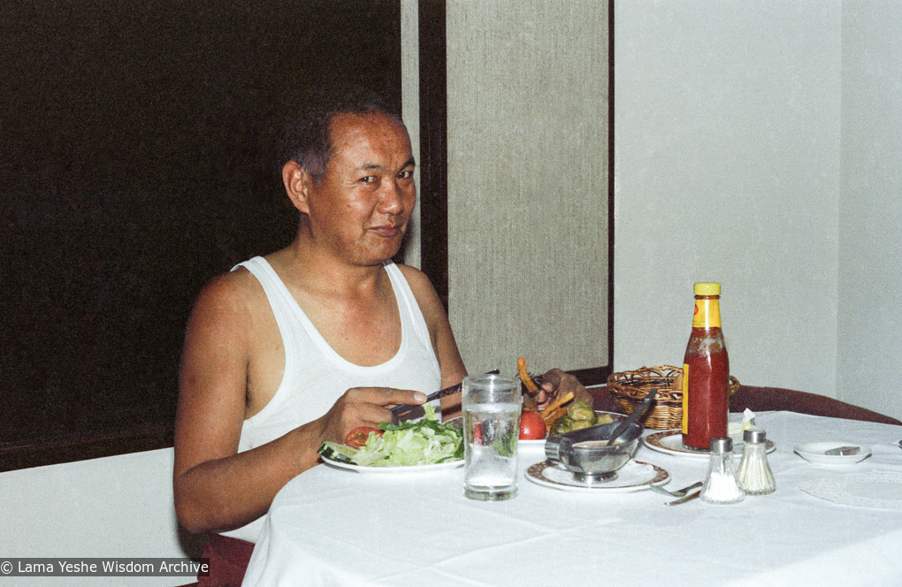 (22226_ng-3.psd) Lama Yeshe eating lunch, Hong Kong, 1982.