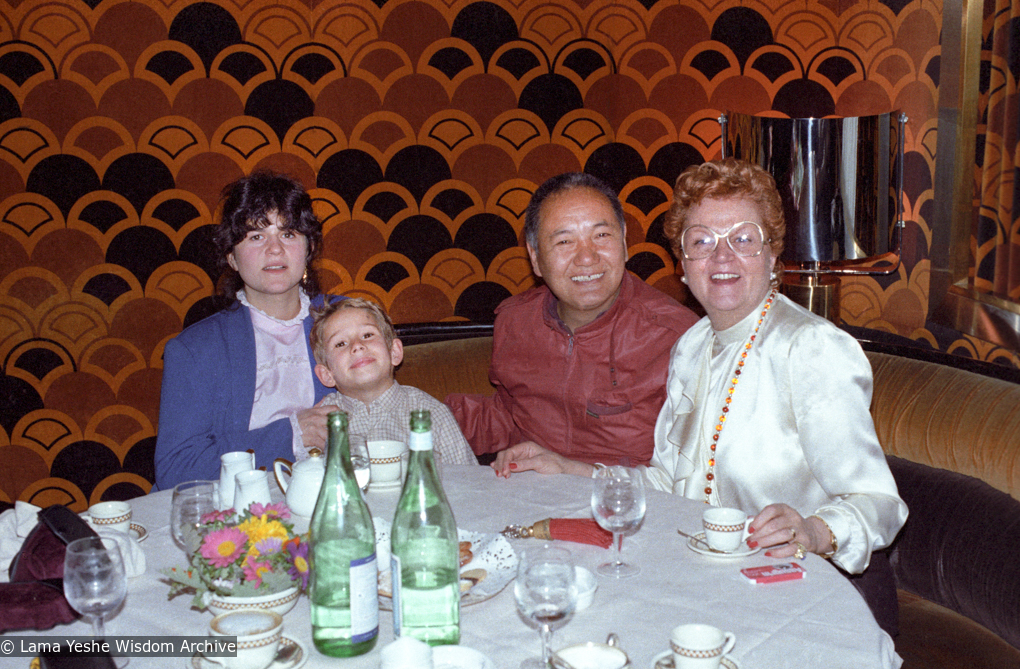 (22452_ng-6.psd) Lama Yeshe with Susanna Parodi and Signora Parodi, mother of Susanna, Milan, Italy, 1980.