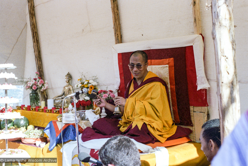 (25313_ng.TIF) In September of 1982, H.H. Dalai Lama visited this retreat center that the lamas had just set up in Bubion, a small town near the Alpujarra mountains near Granada, Spain. At the end of His Holiness teaching he named the center O Sel Ling. Photo by Pablo Giralt de Arquer.