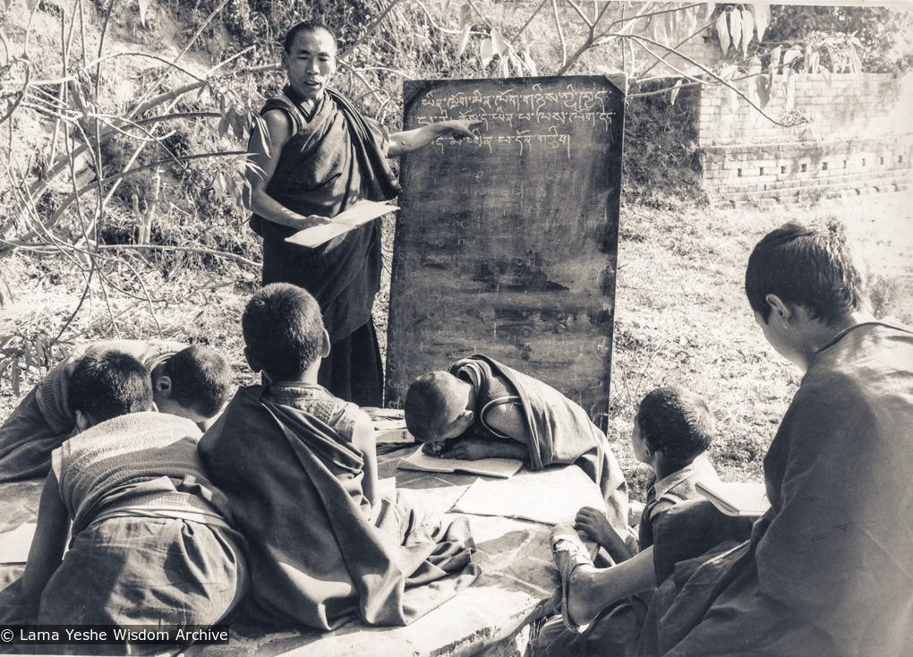 (32832_pr-3.tif) Geshe Doga teaching Mount Everest Center students, Kopan Monastery, Nepal, 1980.
