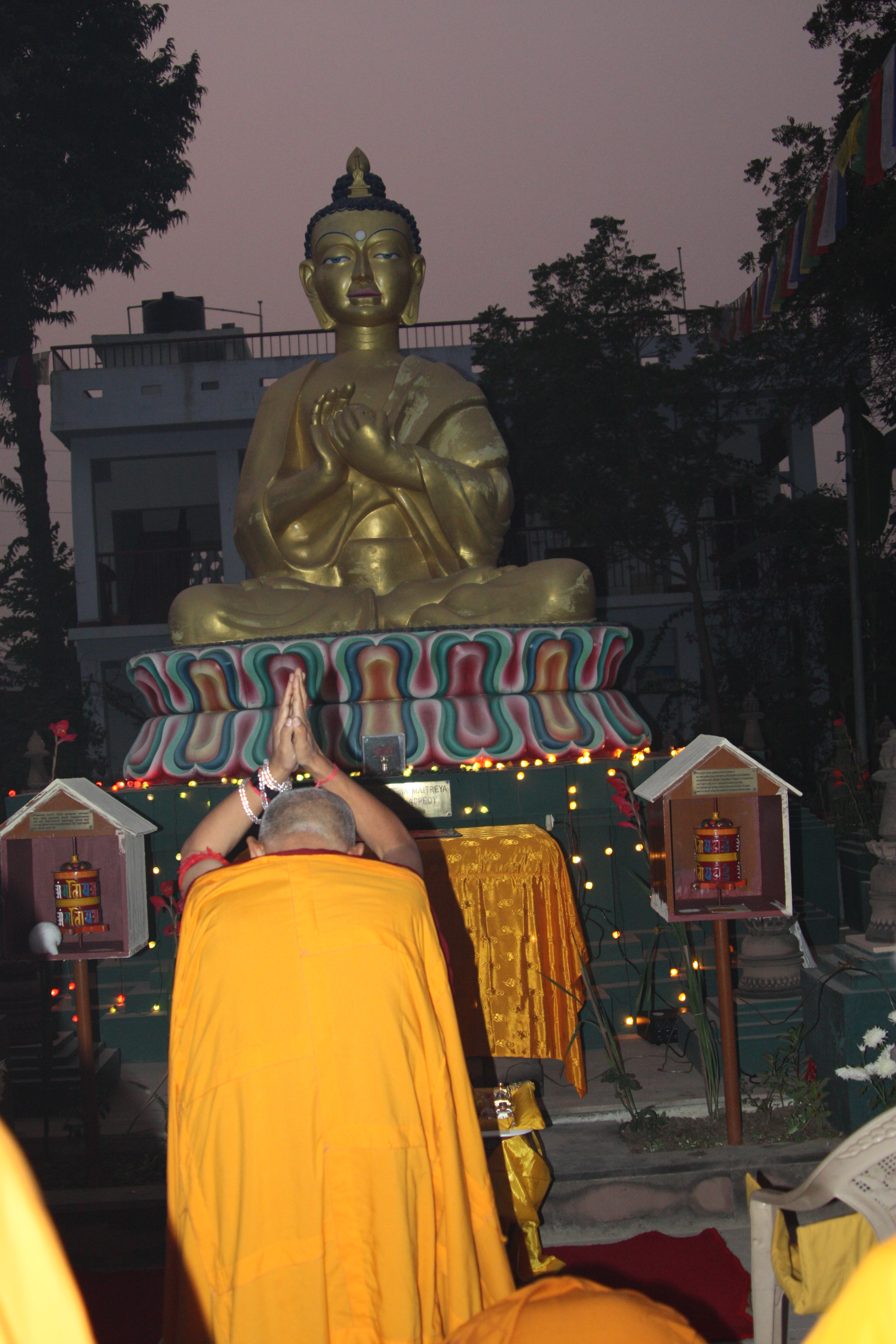 Lama Zopa Rinpoche, Root Institute, India, January 2009. Photo: Ven. Roger Kunsang.