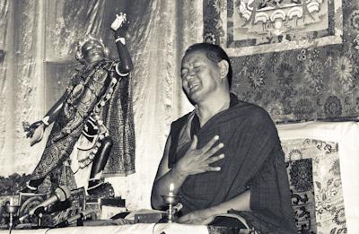 Lama Yeshe teaching at Tushita, 1983