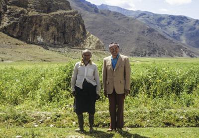 Lama with unknown friend or relative, Tolung Dechen, 1982