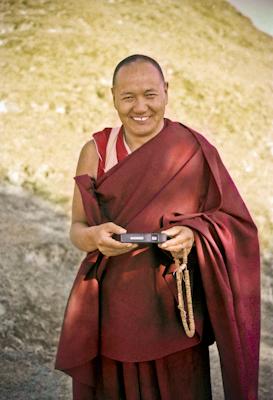 Lama Yeshe on Astrologer’s Hill during the 8th Meditation Course at Kopan Monastery, Nepal, 1975.