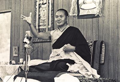 Lama Yeshe teaching at Lake Arrowhead, California, 1975. Photo by Carol Royce-Wilder.