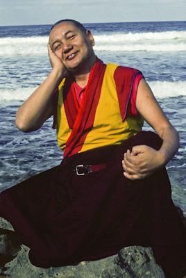 Lama Yeshe meditating by the ocean, Sicily, 1983. Photo: Jacie Keeley.