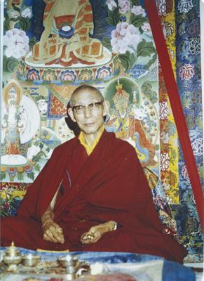Kyabje Trijang Rinpoche, Tushita Mahayana Meditation Centre, New Delhi, 1980. Photo: Roger Kunsang.   