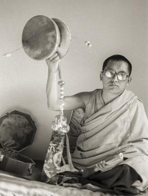 Lama Zopa Rinpoche playing the chöd damaru (drum), London, 1983. Photo: Robin Bath.