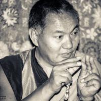 Lama Yeshe teaching at Tushita, 1983