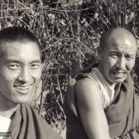 Lama Zopa Rinpoche and Geshe Thubten Tashi, 1971