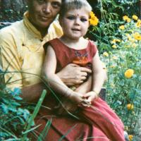 Zina and her daughter Rhea